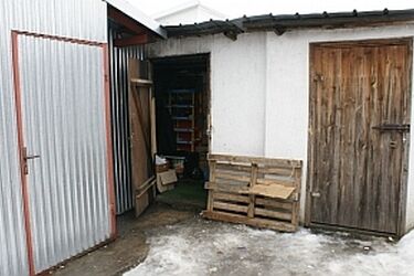 Augustów: Na targowicy miejskiej znaleziono zwłoki mężczyzny