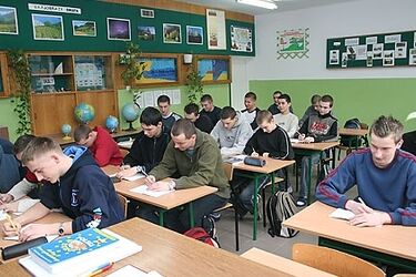 Praca po zawodówce? Konferencja o kształceniu zawodowym