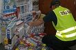 Celnicy skontrolowali białostockie bazary. Zatrzymano 8 osób