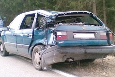 Białoruski samochód osobowy zderzył się z szynobusem 