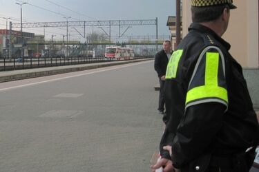 Białystok: Wykoleiła się cysterna z gazem. Zamknięto dworce PKP i PKS