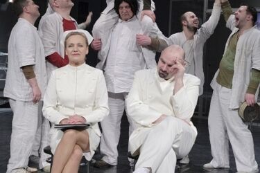 Maria Pakulnis na deskach Teatru Dramatycznego