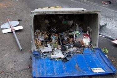 "Miasto nie ma obowiązku nieodpłatnego odbierania odpadów"