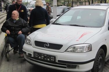 "Parkuj z głową" - Ruszyła kampania promująca mądre parkowanie