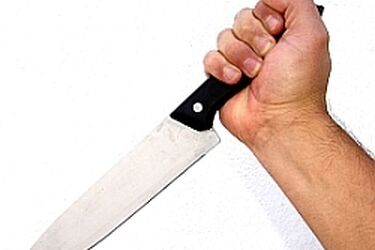 Przyjacielska sprzeczka zakończyła się walką na noże