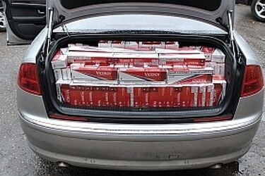 Przewożący kontrabandę Niemiec uciekał przed policją i strażą graniczną