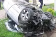 Groźne dachowanie BMW. Kierowca trafił do szpitala