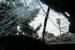 Groźne dachowanie audi. 4 osoby trafiły do szpitala