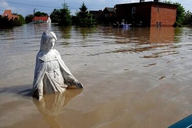 Białystok: 1 mln zł na pomoc dla podtopionego Sandomierza