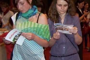 "Metropolish" zachwyca Polskę. Zobacz co napisali o spektaklu widzowie z innych miast