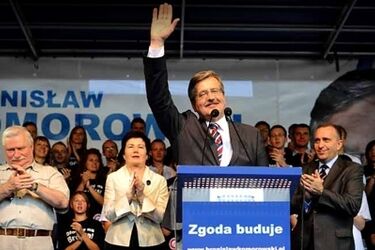 PKW podała oficjalne wyniki. Prezydentem został Bronisław Komorowski