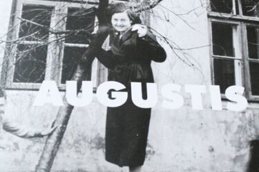 Nowy wakacyjny cykl u Sleńdzińskich. Dziś spotkanie o Augustisie