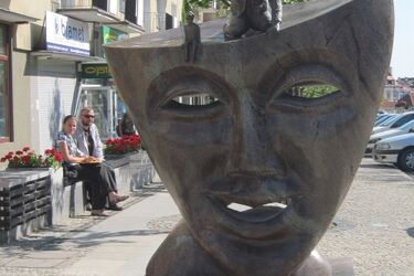 Rzeźba "Maska" - nowa ozdoba centrum miasta