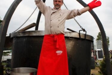 W Mońkach ugotują największą na świecie zupę ziemniaczaną