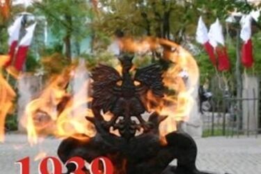 Na Cmentarzu Wojennym zapłoną znicze