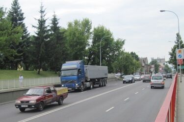 Zdejmij nogę z gazu. Dziś dzień bezpiecznej prędkości