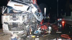 Białystok: Zderzenie dwóch tirów. Jeden z kierowców nie żyje