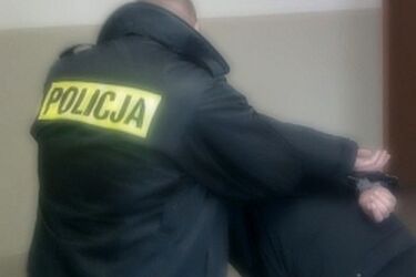 Kradł w szkołach i galeriach handlowych. W końcu wpadł w ręce policji