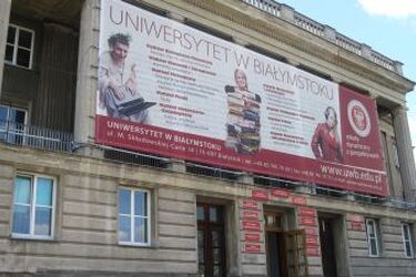 UwB wprowadza nowoczesne praktyki 