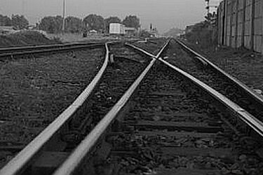 Pod pociąg rzuciła się niezidentyfikowana dotąd osoba 