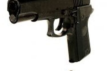 Strzelanina. Jeden ze sprawców przesłuchiwany, za drugim trwa pościg