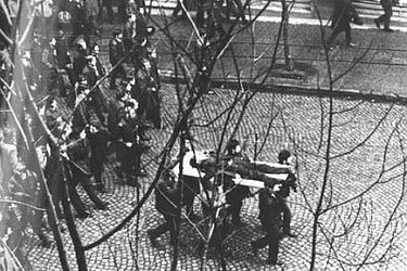 Rocznica strajków na Wybrzeżu. Spotkanie w białostockim IPN-ie