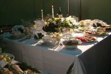 Za tydzień Sylwester. Uważajmy na świąteczne przejedzenie