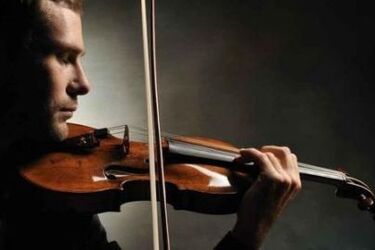  Skrzypek Jakub Jakowicz zagra z podlaskimi filharmonikami