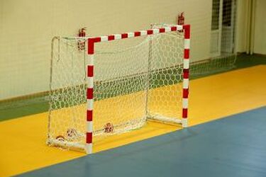 Porażka Elhurtu-Elmet, awans oddala się
