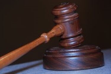 Szaleńcze wyprzedzanie tirów zakończyło się sprawą w sądzie