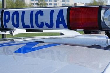 "Ósemka": wypadek z udziałem ciężarówki. 2 kobiety  w szpitalu