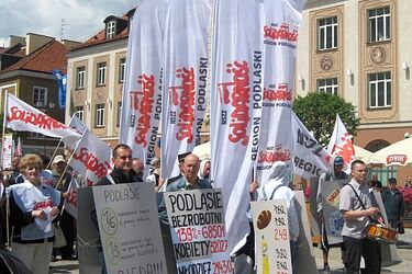 W Białymstoku przeszła manifestacja przeciw rosnącym cenom i niskim płacom