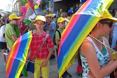  Ulicami miasta przeszła Wiosenna Parada Młodych