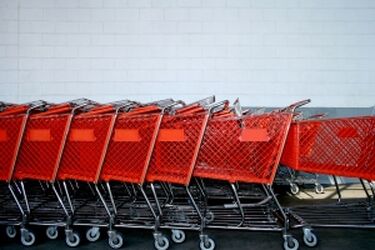 Zrób zakupy. W niedzielę sklepy będą nieczynne