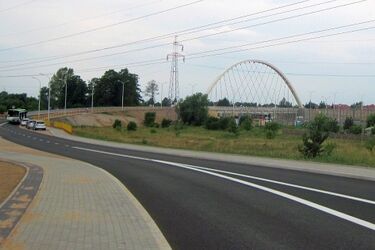 Po wiadukcie wzdłuż Lodowej przejechały pierwsze samochody
