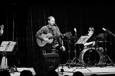 Lato w mieście. Koncert Daniela Gałązki z zespołem