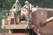 Jak uniknąć wypadków podczas żniw? Rady dla rolników