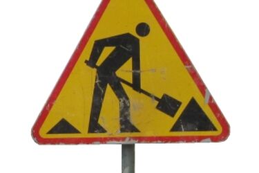 Zamknięte dla ruchu skrzyżowanie ul. Plażowej i ul. Poziomej