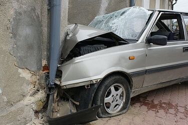 Pijany spowodował śmiertelny wypadek i uciekł z miejsca zdarzenia