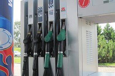 Kradli paliwo z baków. Grozi im nawet 10 lat więzienia