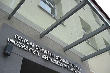 Centrum Dydaktyki Stomatologicznej i Zakład Technik Dentystycznych UMB jak nowe