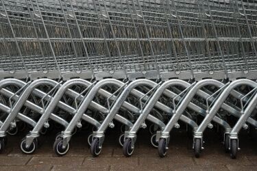 Nie zapomnij o zakupach. 1 listopada sklepy będą zamknięte