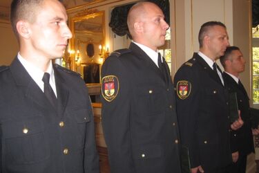 4 strażników uratowało życie kobiecie. Dostali nargody prezydenta
