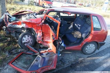 Wypadek na drodze krajowej 64. Cztery osoby ranne