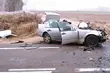 Polonez uderzył w drzewo. Kierowca zginął na miejscu