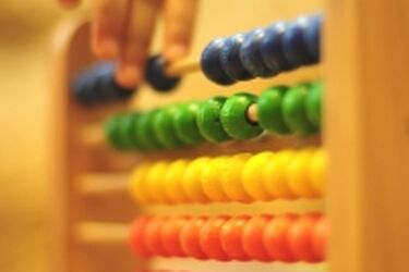 Zafascynować najmłodszych światem matematyki. Konferencja na WSFiZ