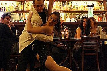Tango in Palacio  i milonga w Esperanto Cafe