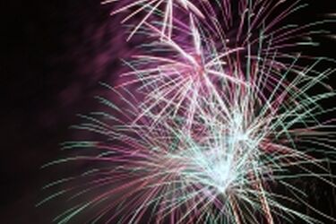 Fajerwerki są piękne, ale też niebezpieczne. Uważajmy