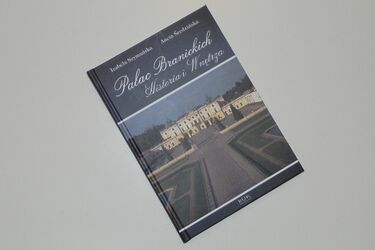 Pałac Branickich. Ukazała się książka o historii i wnętrzach zabytku