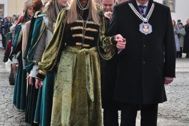 Prezydent po raz czwarty zatańczy Poloneza z maturzystami